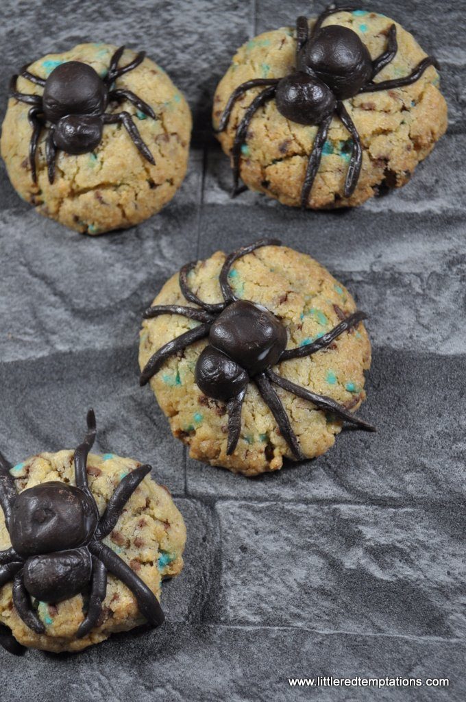Halloween Gruselkekse Kekse - Party Rezept Ideen - Spinnenkekse