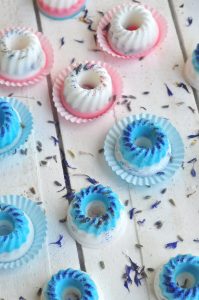 Abschied vom Kindergarten - Geschenkidee für Erzieherinnen und Kinder: kleine selbstgemachte Seifen